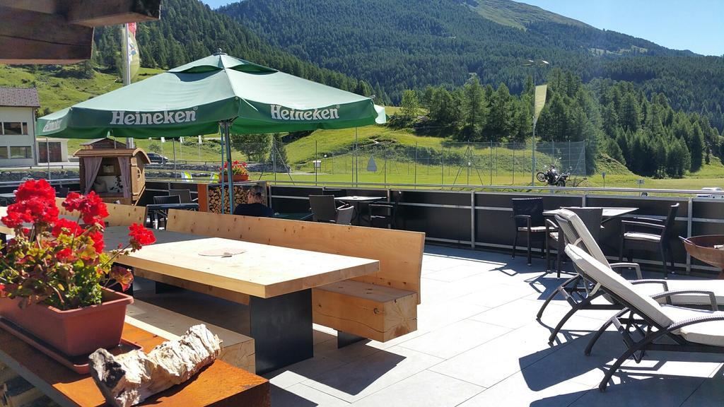 Hotel Al Rom Tschierv Екстер'єр фото