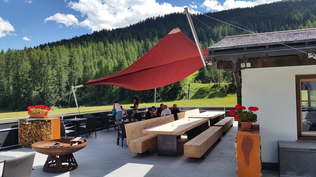 Hotel Al Rom Tschierv Екстер'єр фото
